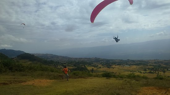Active Edge（自然景观 / 徒步）-非行家旅行-Africa Wild Wander