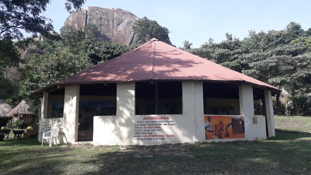 Kakapel Cultural Centre（历史遗产 / 博物馆）-非行家旅行-Africa Wild Wander