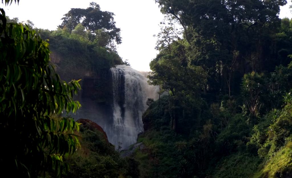 Teremi Falls（水系 / 湖泊 / 海岸）-非行家旅行-Africa Wild Wander