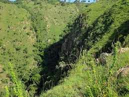 Sheu Morobi Cliffs（山地 / 观景点）-非行家旅行-Africa Wild Wander