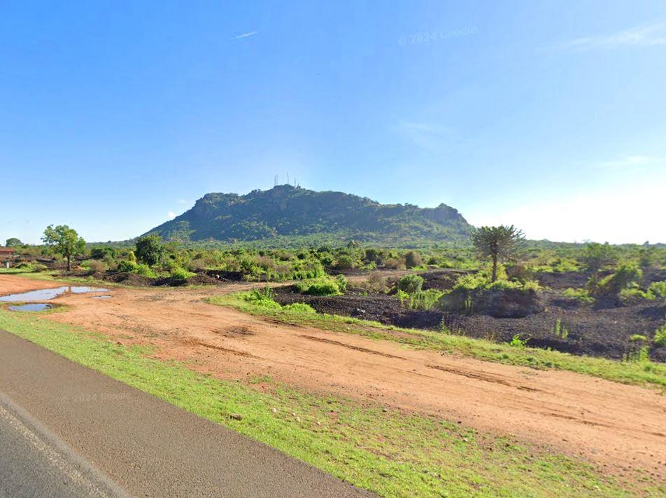 Mbiu Nzau Hills（山地 / 岩石 / 瀑布 / 观景点）-非行家旅行-Africa Wild Wander