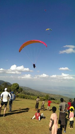 Active Edge（自然景观 / 徒步）-非行家旅行-Africa Wild Wander