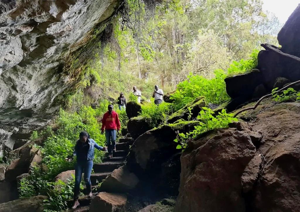Kitum Cave（基图姆洞穴）-非行家旅行-Africa Wild Wander