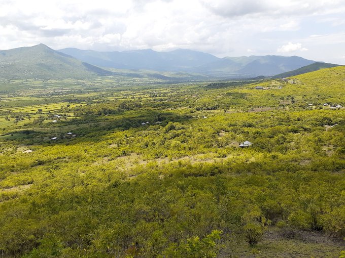 Gembe Hills（水系 / 湖泊 / 海岸）-非行家旅行-Africa Wild Wander