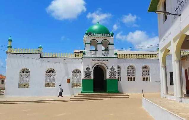 Riyadha Mosque（宗教与学术传统）-非行家旅行-Africa Wild Wander
