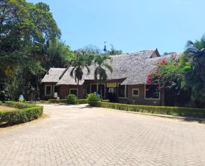 Bombolulu Workshop(邦博卢卢海岸工坊与文化中心)-非行家旅行-Africa Wild Wander