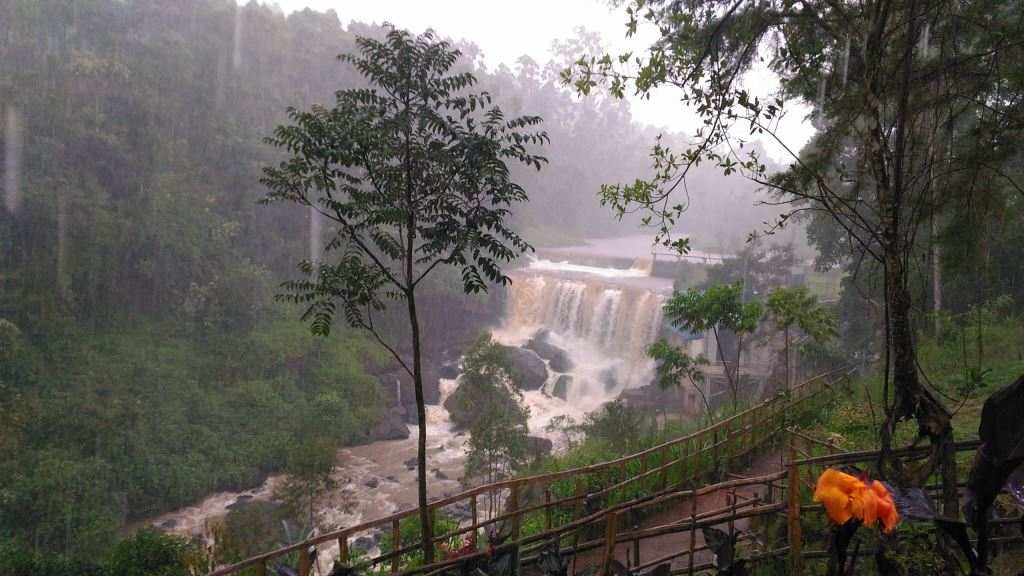 Iria Maina Falls（水系 / 湖泊 / 海岸）-非行家旅行-Africa Wild Wander