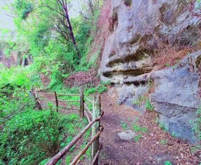 Ngabunat Cave（县域目的地）-非行家旅行-Africa Wild Wander