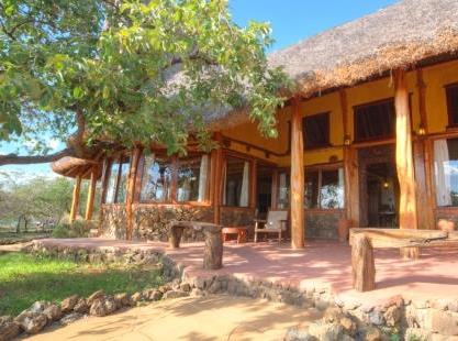 Campi Ya Kanzi（Chyulu / Kilimanjaro 视野）-非行家旅行-Africa Wild Wander