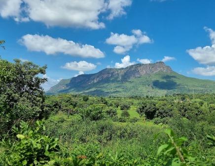 Nzaui Hills Range（恩扎维山岭）-非行家旅行-Africa Wild Wander