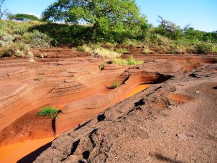 Lake Chala Caves（湖泊 / 泉水 / 湿地）-非行家旅行-Africa Wild Wander