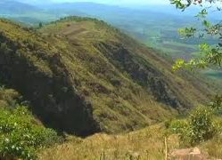Sheu Morobi Cliffs（山地 / 观景点）-非行家旅行-Africa Wild Wander