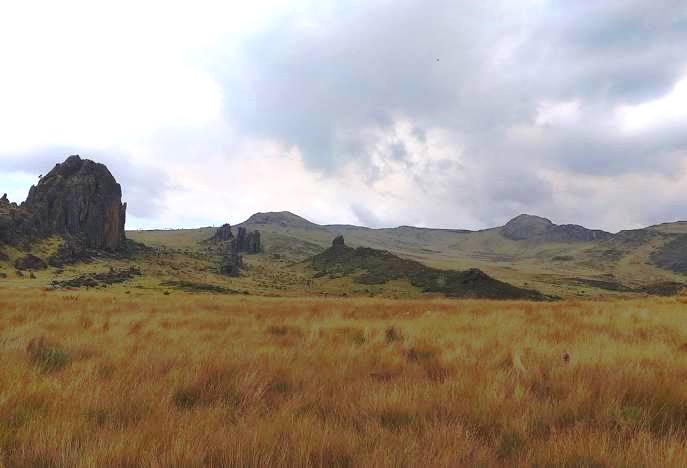 Mount Satima / Lesatima（萨蒂玛山）-非行家旅行-Africa Wild Wander